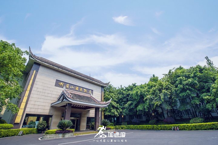 4e2b4120-d4c6-4f83-8ddb-184bddd2ca53.jpg